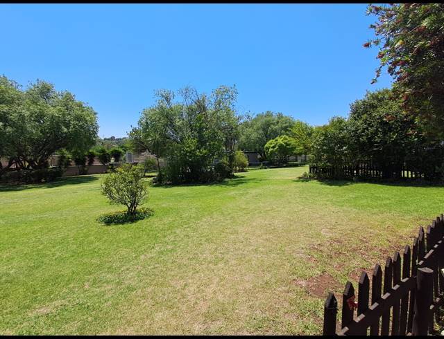 2 bed property to rent in MARAIS STEYN PARK
